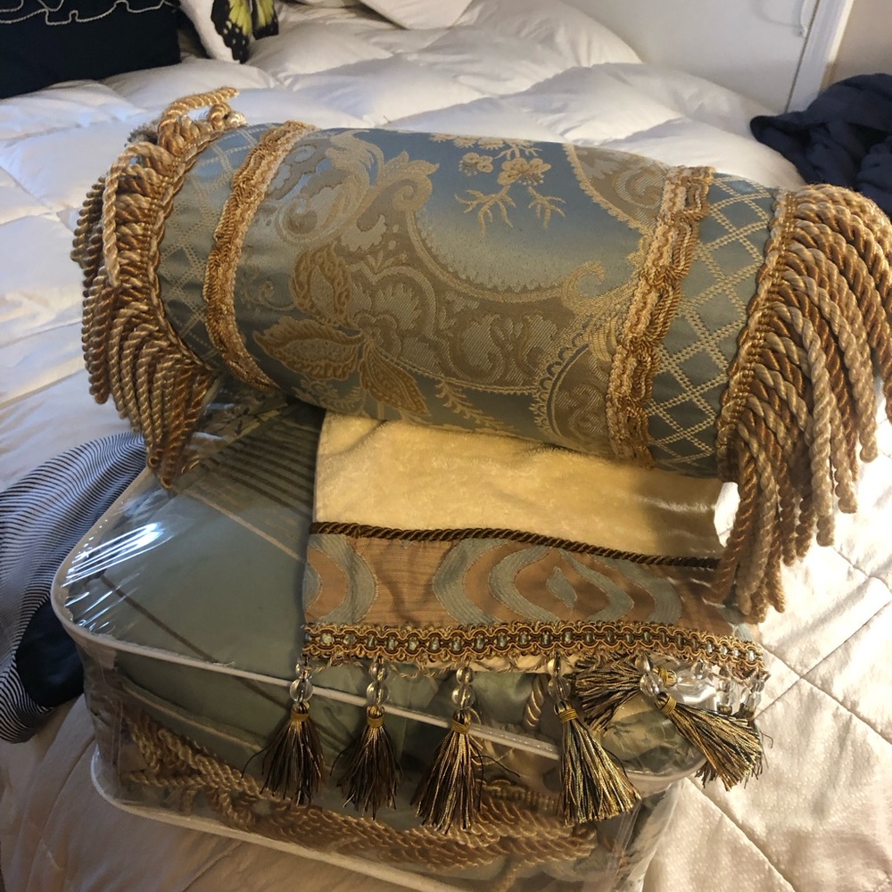 Elegant Blue and Gold Decorative Pillow